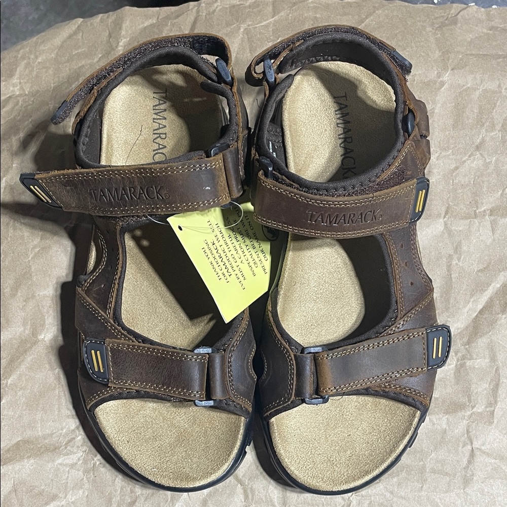 🤎Tamerack Men’s leather sandal size 8